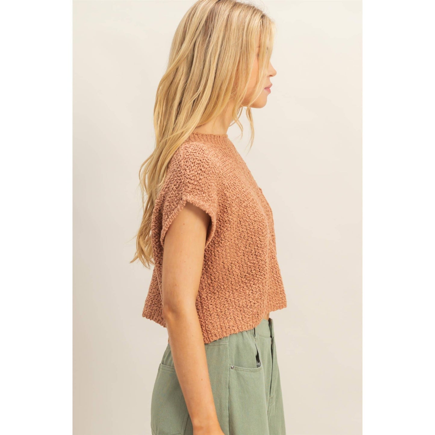 The Details Pocket Top