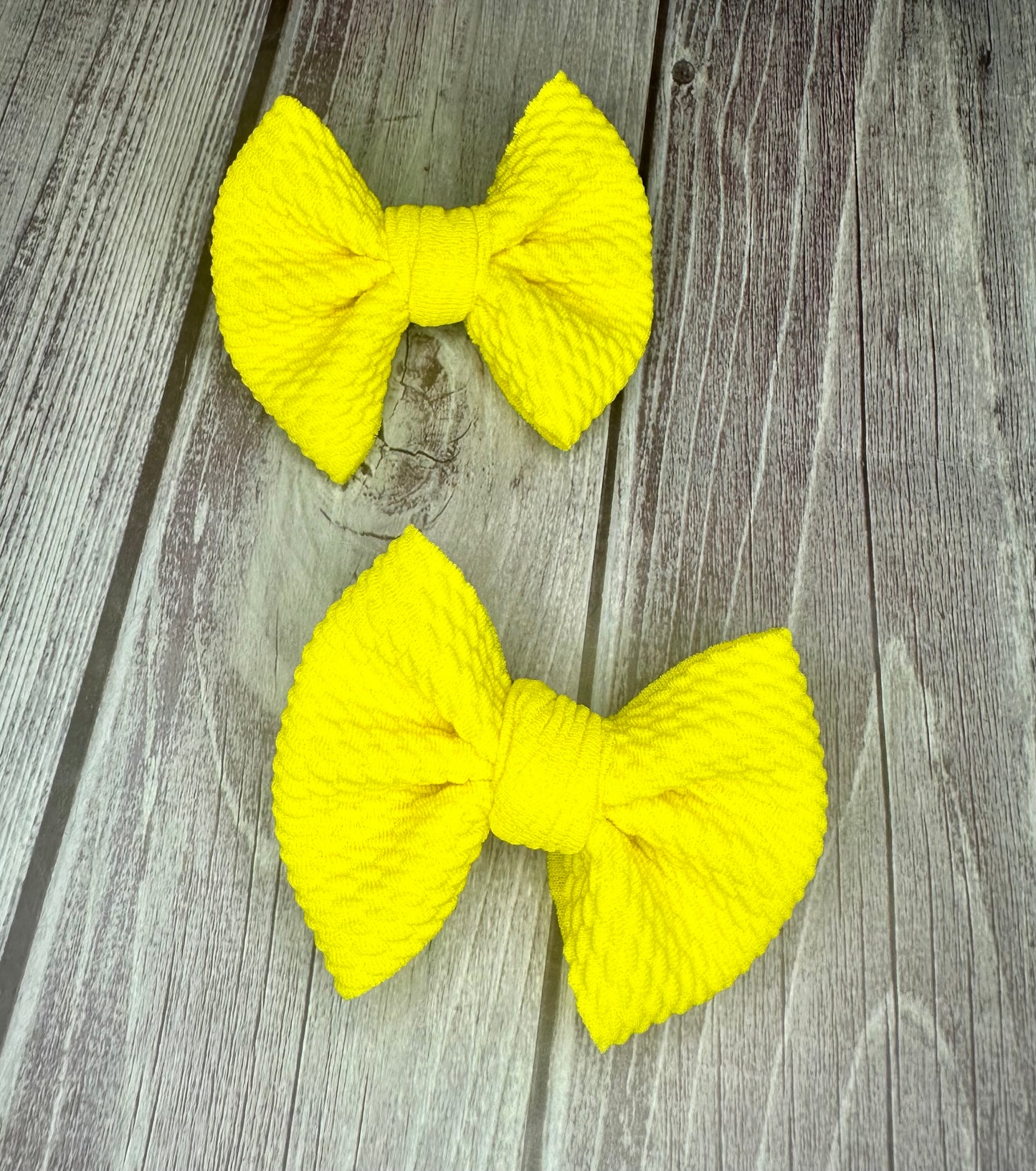 Bright Yellow Clip Bow Set