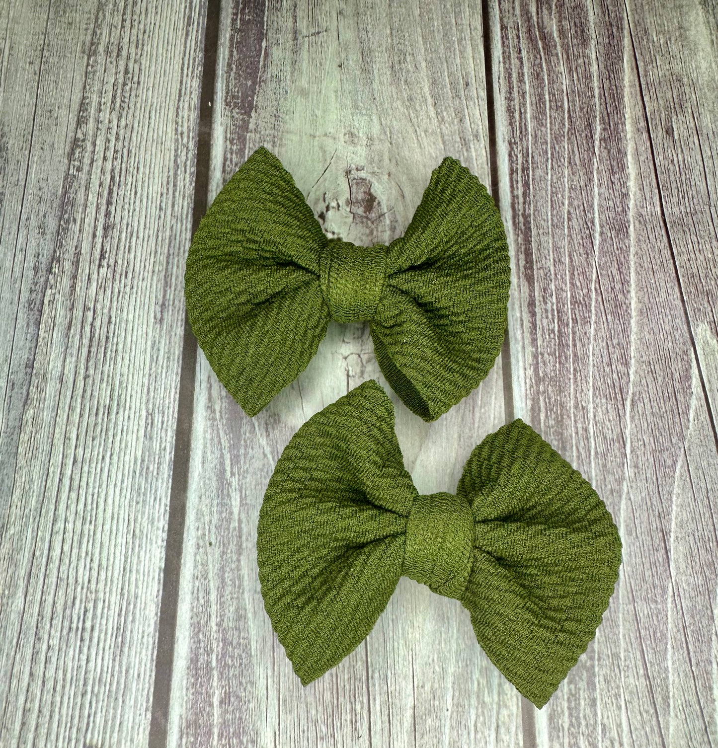 Pine Green-Clip Bow Set