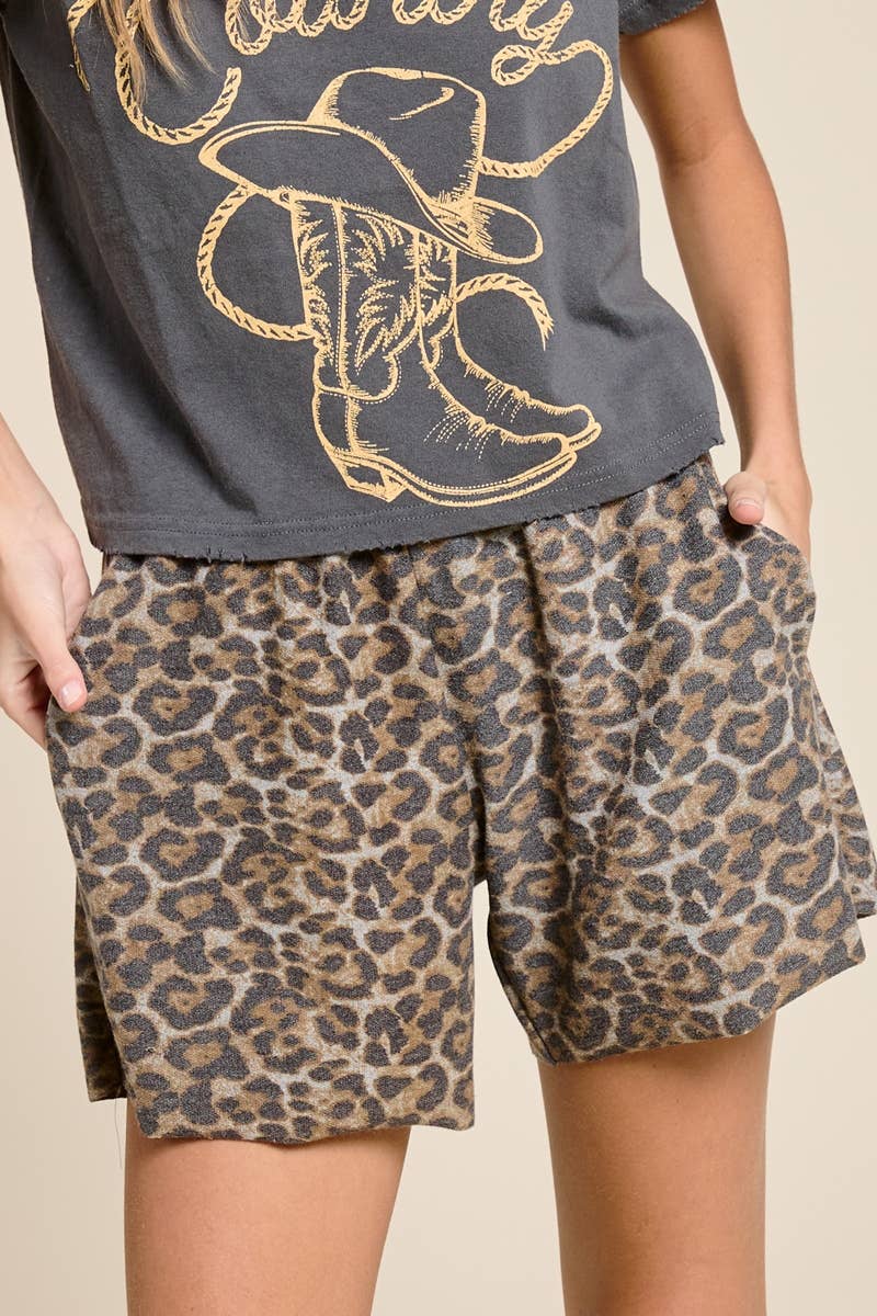 RELAXED FRENCH TERRY SHORTS: LEOPARD / M
