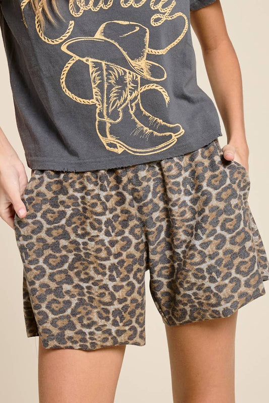 RELAXED FRENCH TERRY SHORTS: LEOPARD / M