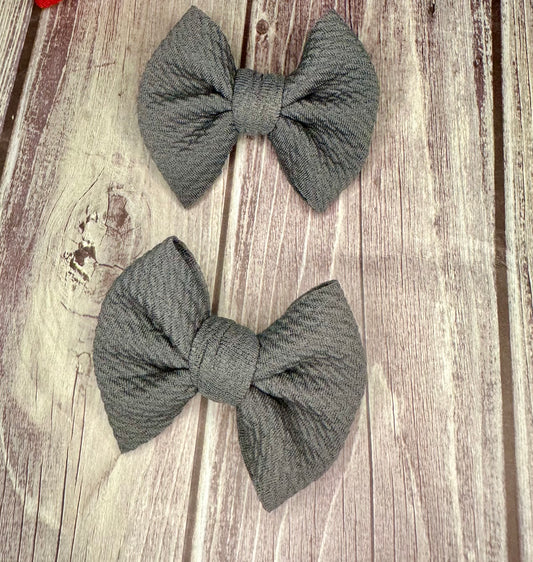 Cloud Gray Clip Bow Set