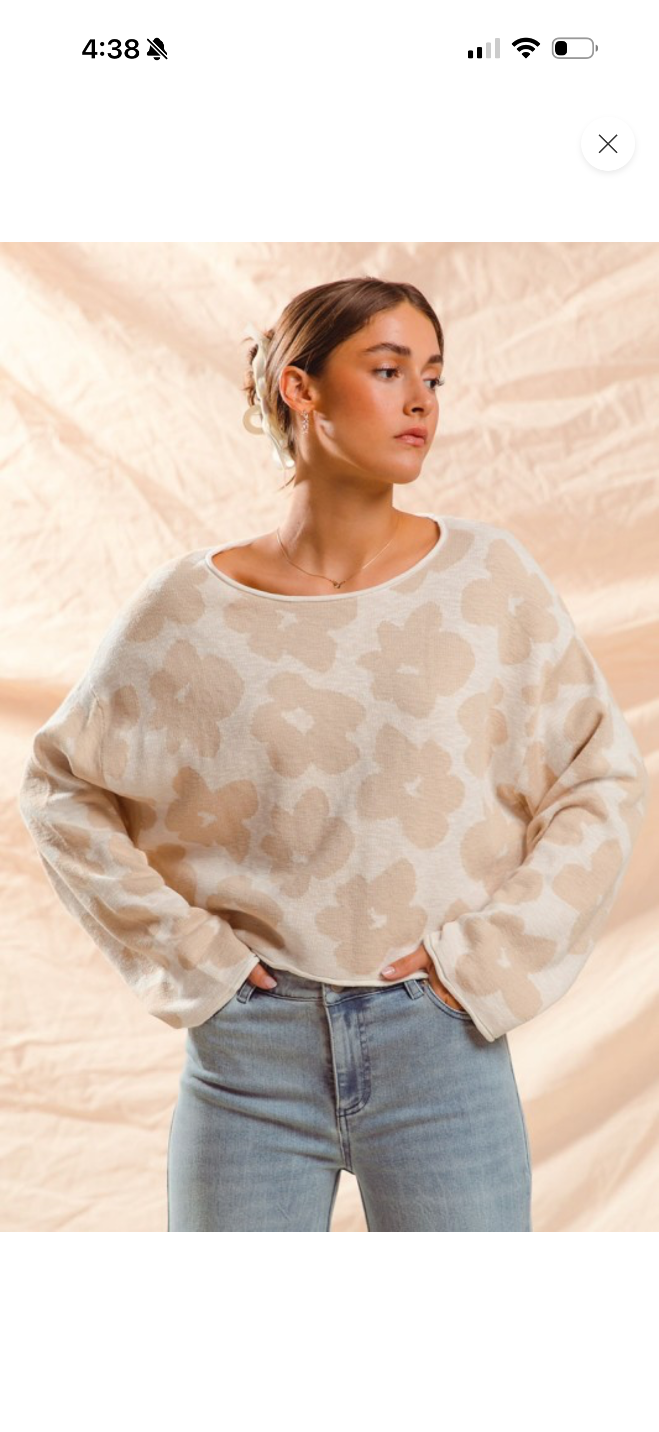 Neutral Flower Lightweight Sweater