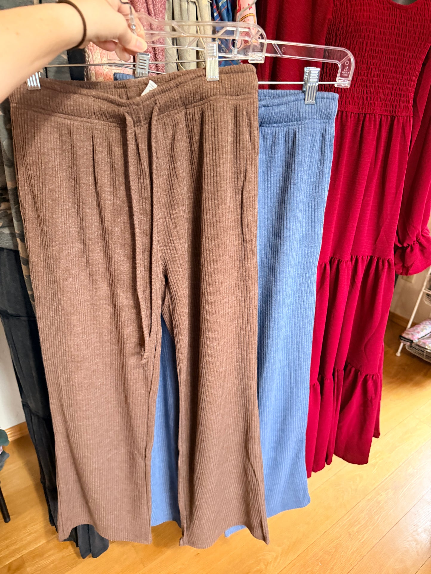 Ribbed Drawstring Pant