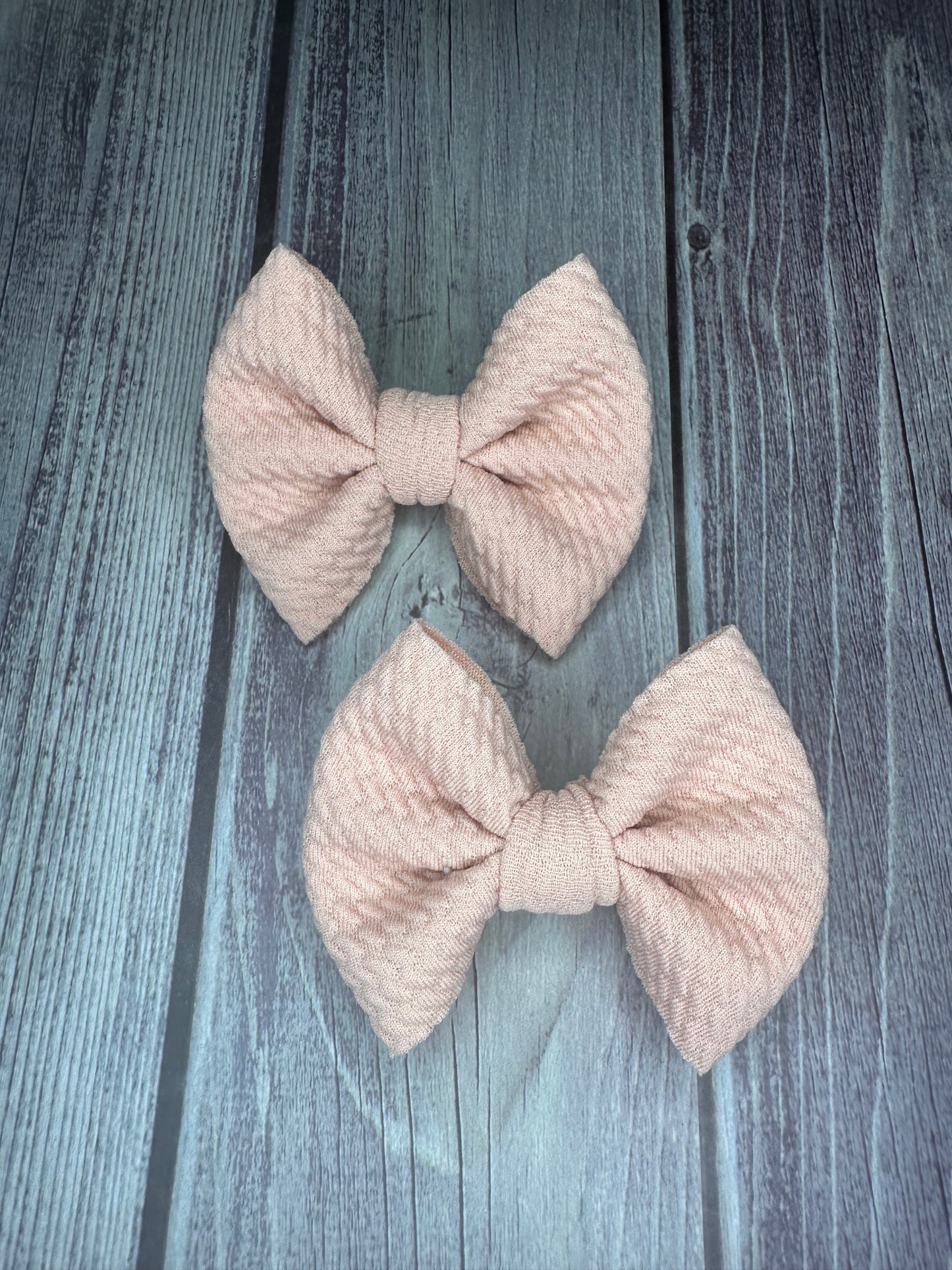 Champagne Clip Bow Set