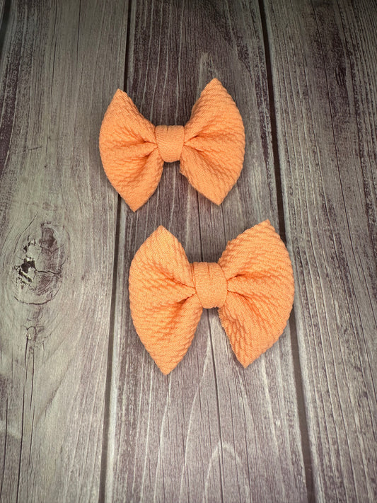 Peach Clip Bow Set